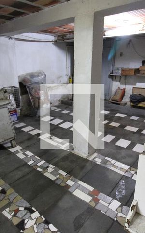 Casa para alugar com 153m², 2 quartos e sem vagaÁrea comum