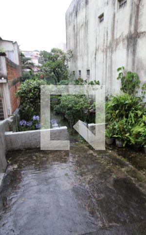 Casa para alugar com 153m², 2 quartos e sem vagaFachada