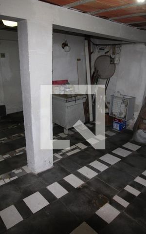 Casa para alugar com 153m², 2 quartos e sem vagaÁrea comum