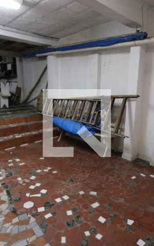 Casa para alugar com 153m², 2 quartos e sem vagaÁrea comum