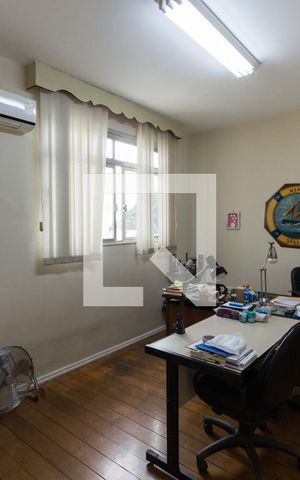 Apartamento à venda com 217m², 3 quartos e 1 vagaEscritório