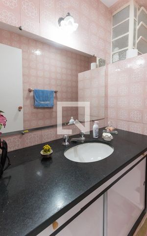 Apartamento à venda com 217m², 3 quartos e 1 vagaBanheiro 