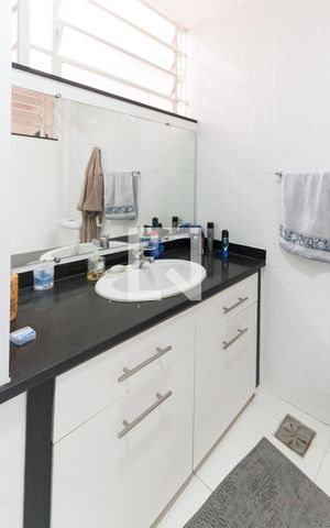 Apartamento à venda com 217m², 3 quartos e 1 vagaBanheiro 
