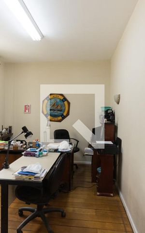 Apartamento à venda com 217m², 3 quartos e 1 vagaEscritório