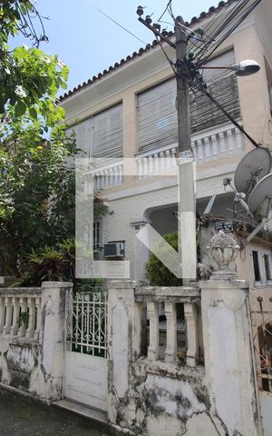Apartamento à venda com 60m², 2 quartos e sem vagaFachada 