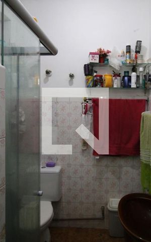 Apartamento à venda com 60m², 2 quartos e sem vagaBanheiro