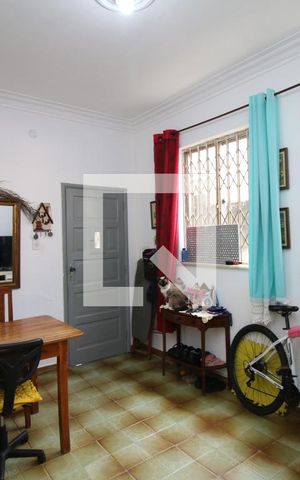 Apartamento à venda com 60m², 2 quartos e sem vagaSala