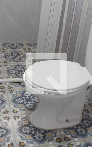 Casa para alugar com 60m², 2 quartos e sem vagaBanheiro