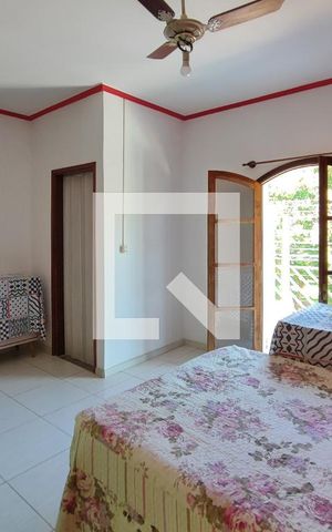 Casa para alugar com 299m², 4 quartos e 6 vagasQuarto Suíte 4