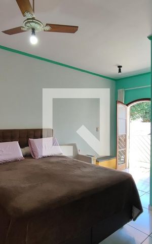 Casa para alugar com 299m², 4 quartos e 6 vagasQuarto Suíte 1