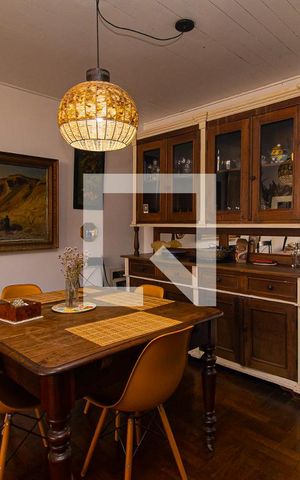 Apartamento à venda com 130m², 3 quartos e 1 vaga Apartamento à venda com 130m², 3 quartos e 1 vagaSala