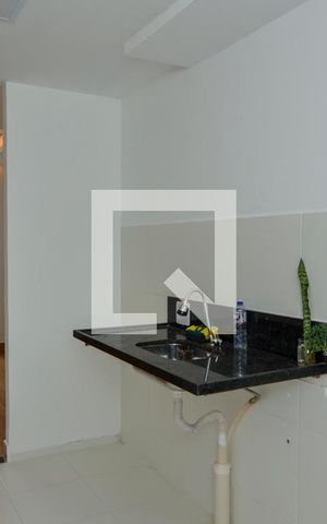 Apartamento à venda com 43m², 2 quartos e 1 vaga Apartamento à venda com 43m², 2 quartos e 1 vagaCozinha e Área de Serviço