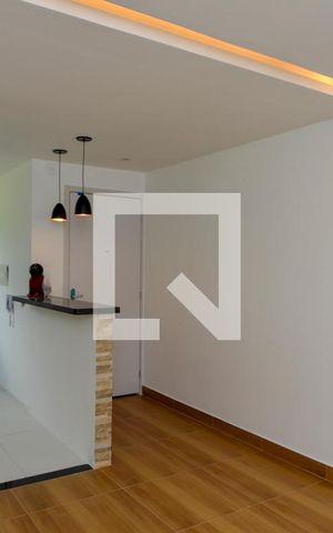 Apartamento à venda com 43m², 2 quartos e 1 vaga Apartamento à venda com 43m², 2 quartos e 1 vagaSala