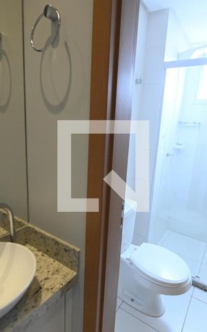 Apartamento para alugar com 57m², 2 quartos e 2 vagas Apartamento para alugar com 57m², 2 quartos e 2 vagasBanheiro