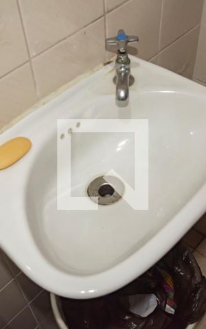 Apartamento à venda com 136m², 3 quartos e 2 vagasBanheiro de Serviço