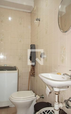 Apartamento à venda com 136m², 3 quartos e 2 vagasBanheiro de Serviço