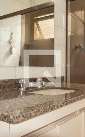 Apartamento à venda com 136m², 3 quartos e 2 vagasBanheiro da Suíte