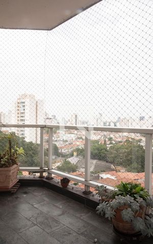 Apartamento à venda com 136m², 3 quartos e 2 vagasVaranda da Sala