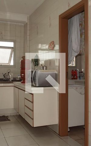 Apartamento à venda com 136m², 3 quartos e 2 vagasCozinha