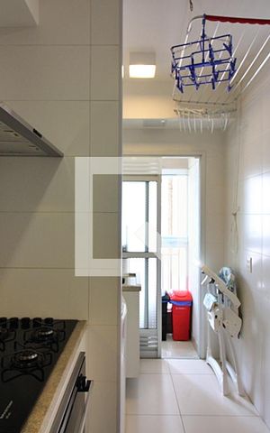 Apartamento à venda com 94m², 3 quartos e 2 vagasCozinha