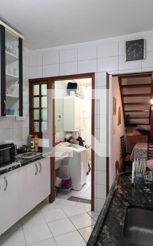 Casa de condomínio à venda com 102m², 3 quartos e 1 vagaCozinha