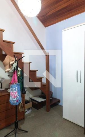 Casa de condomínio à venda com 102m², 3 quartos e 1 vagaQuarto 2