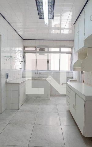 Apartamento à venda com 145m², 3 quartos e 1 vaga Apartamento à venda com 145m², 3 quartos e 1 vagaCozinha