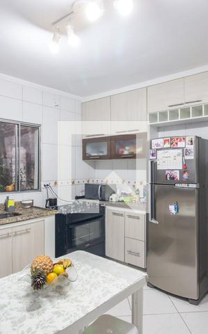 Casa de condomínio à venda com 140m², 3 quartos e 2 vagas Casa de condomínio à venda com 140m², 3 quartos e 2 vagasCozinha