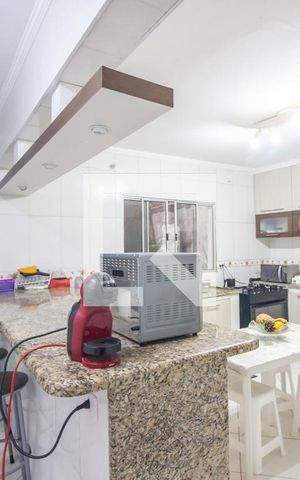 Casa de condomínio à venda com 140m², 3 quartos e 2 vagas Casa de condomínio à venda com 140m², 3 quartos e 2 vagasCozinha