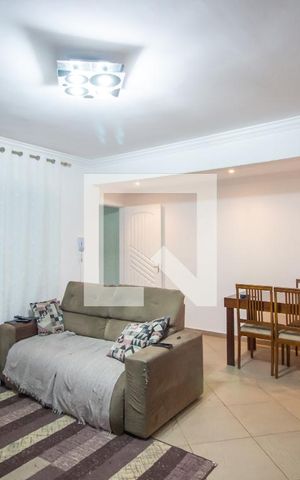 Casa de condomínio à venda com 140m², 3 quartos e 2 vagas Casa de condomínio à venda com 140m², 3 quartos e 2 vagasSala