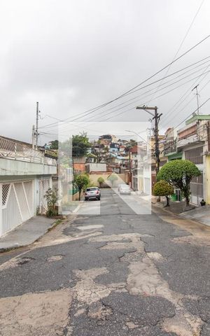Casa de condomínio à venda com 140m², 3 quartos e 2 vagas Casa de condomínio à venda com 140m², 3 quartos e 2 vagasÁrea comum