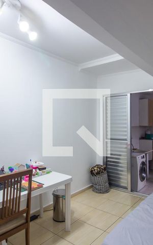 Casa de condomínio à venda com 140m², 3 quartos e 2 vagas Casa de condomínio à venda com 140m², 3 quartos e 2 vagasQuarto 1