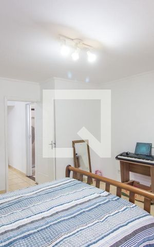 Casa de condomínio à venda com 140m², 3 quartos e 2 vagas Casa de condomínio à venda com 140m², 3 quartos e 2 vagasQuarto 3