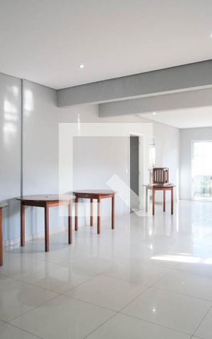 Apartamento à venda com 50m², 2 quartos e 1 vaga Apartamento à venda com 50m², 2 quartos e 1 vagaÁrea comum - Festas