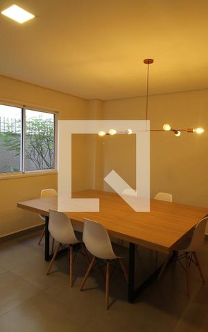Studio à venda com 28m², 1 quarto e sem vagaSala de reunião