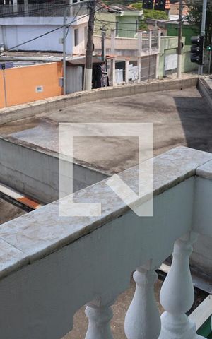 Casa à venda com 186m², 3 quartos e 2 vagas Casa à venda com 186m², 3 quartos e 2 vagasSacada
