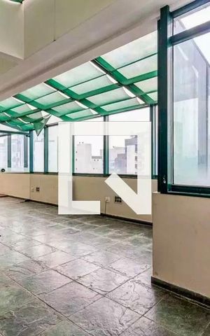 Studio para alugar com 40m², 1 quarto e 1 vaga Studio para alugar com 40m², 1 quarto e 1 vagaSalão de Festas