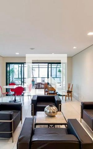 Studio para alugar com 40m², 1 quarto e 1 vaga Studio para alugar com 40m², 1 quarto e 1 vagaHall