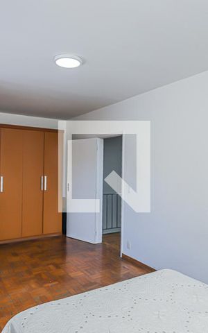 Casa à venda com 253m², 3 quartos e 1 vaga Casa à venda com 253m², 3 quartos e 1 vagaQuarto 3