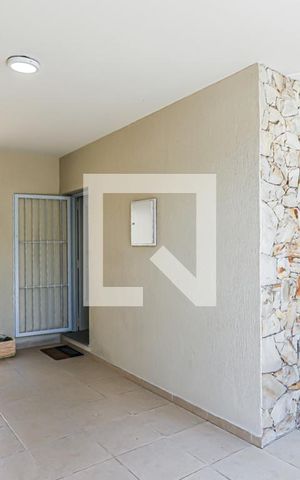 Casa à venda com 253m², 3 quartos e 1 vaga Casa à venda com 253m², 3 quartos e 1 vagaGaragem