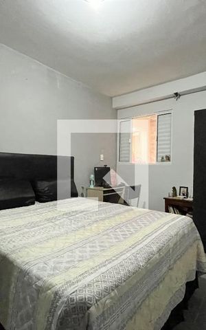 Casa à venda com 177m², 4 quartos e 2 vagas Casa à venda com 177m², 4 quartos e 2 vagasQuarto Edícula