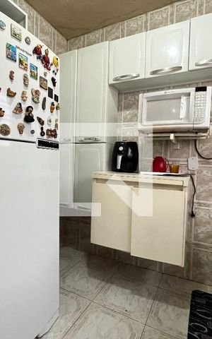 Casa à venda com 177m², 4 quartos e 2 vagas Casa à venda com 177m², 4 quartos e 2 vagasCozinha Edícula