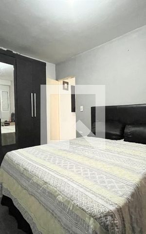Casa à venda com 177m², 4 quartos e 2 vagas Casa à venda com 177m², 4 quartos e 2 vagasQuarto Edícula