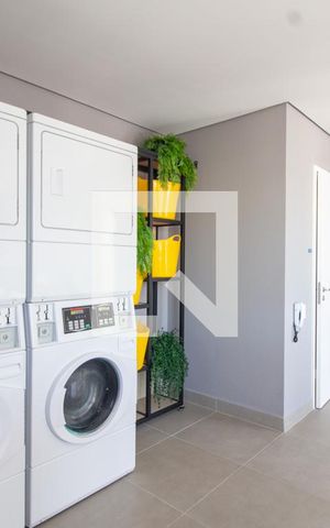 Studio à venda com 33m², 1 quarto e sem vaga Studio à venda com 33m², 1 quarto e sem vagaLavanderia
