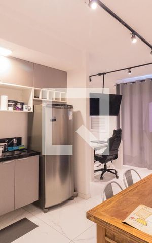Studio à venda com 37m², 1 quarto e 1 vaga Studio à venda com 37m², 1 quarto e 1 vagaStudio