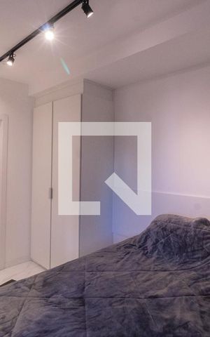 Studio à venda com 37m², 1 quarto e 1 vaga Studio à venda com 37m², 1 quarto e 1 vagaStudio