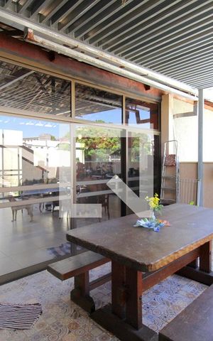 Casa à venda com 477m², 3 quartos e 6 vagasÁrea de Estar