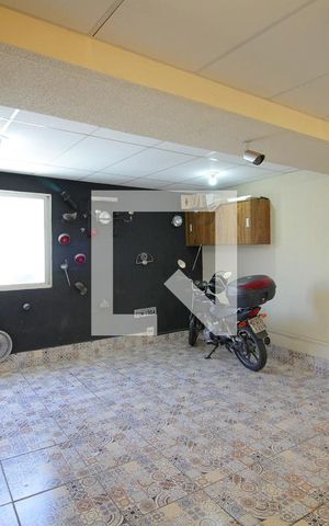 Casa à venda com 477m², 3 quartos e 6 vagasGaragem