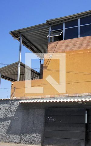 Casa à venda com 477m², 3 quartos e 6 vagasFachada