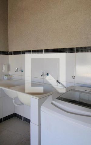 Casa à venda com 477m², 3 quartos e 6 vagasVaranda e Área de Serviço